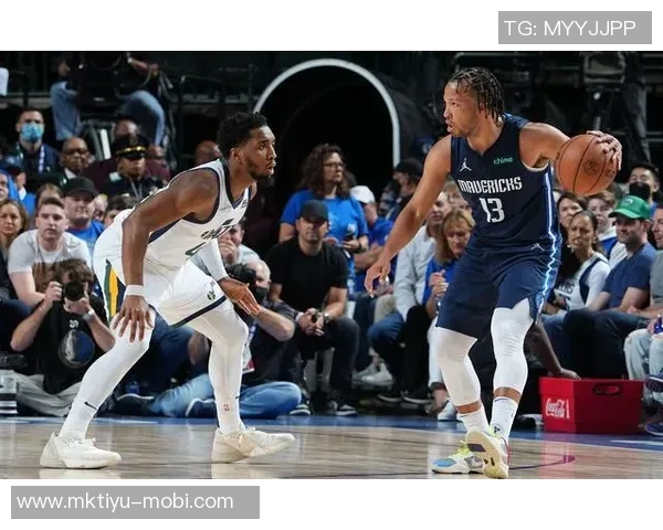 客战独行侠米奇约翰逊谈揭幕战首发阵容尚未确定