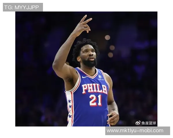 球队新星埃奇库姆首秀狂砍34分恩比德马克西等人欢庆泼水庆祝 球队新星埃奇库姆首秀狂砍34分恩比德马克西等人欢庆泼水庆祝